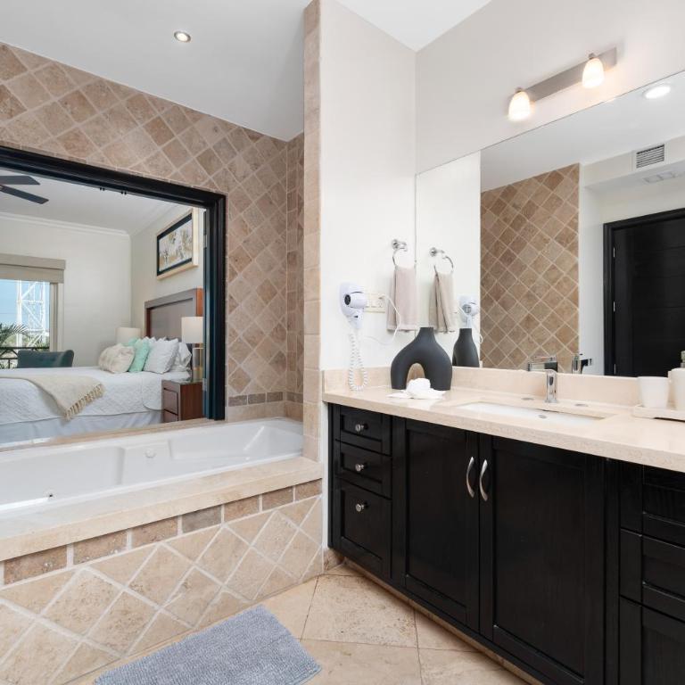 Condo Paraiso - Luxurious new condo 300mt from the beach - Apartamento de 2 dormitorios - 23