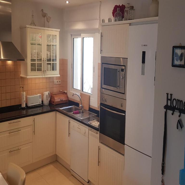 Villa in Sant Feliu with Private Pool - Villa de 3 dormitorios - 3