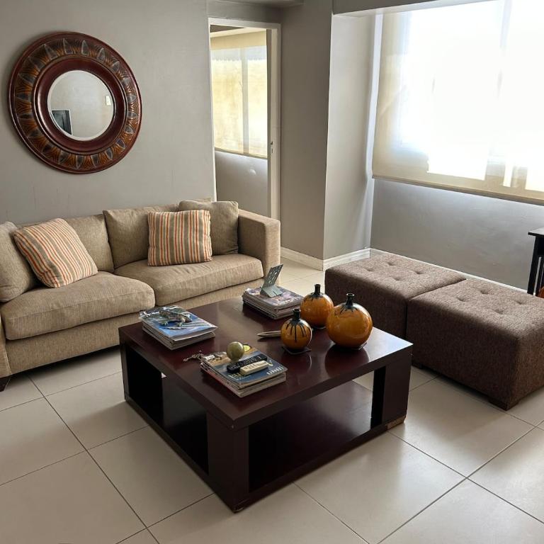 Departamento 2 Dormitorios con cochera - Apartamento de 1 dormitorio - 1