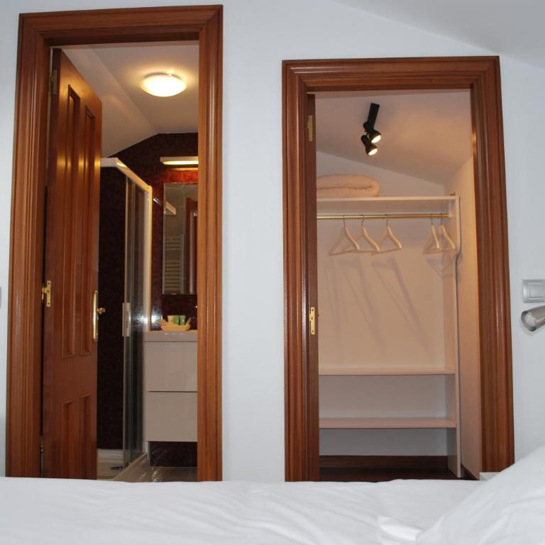 Pensión Acibeche - Chambre Double - Mansardée - 4