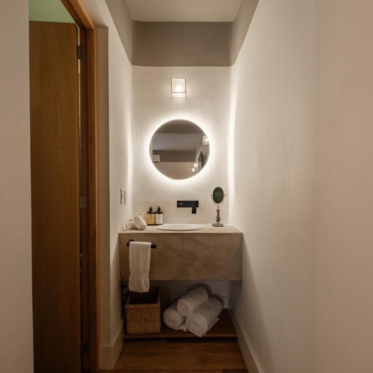 Cholula Condesa Hotel by Lumina - Deluxe King Room - 1