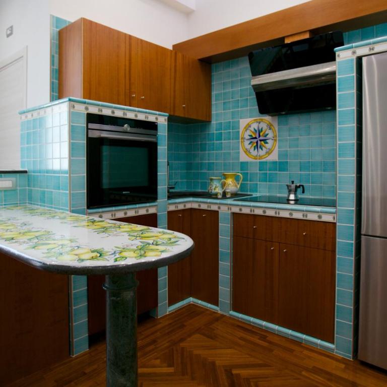 B&B Divina Salerno - Camera Standard Doppia con Letti Singoli - 14