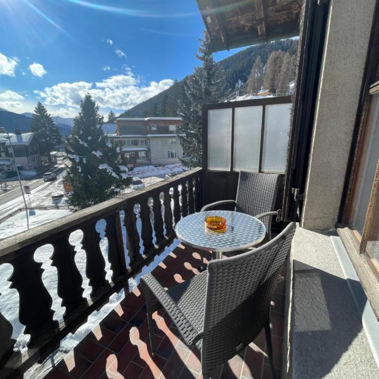 Haus Albertihof: 3-Zimmer-Wohnung an Top-Lage in Davos-Platz - Apartment mit 3 Schlafzimmern - 27