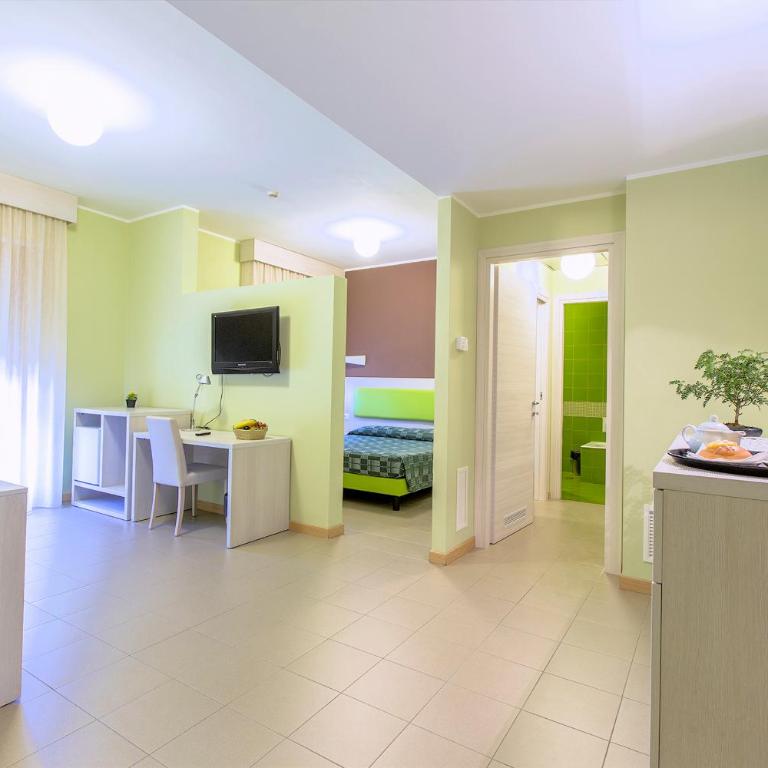 Hotel Residence Ulivi E Palme - Suite Superior con 2 Camere da Letto - 6