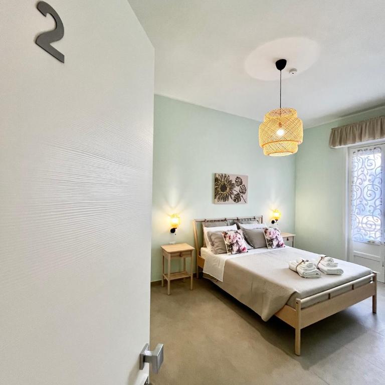 a casa rà Palumma Rooms - Camera Matrimoniale con Bagno Privato - 1