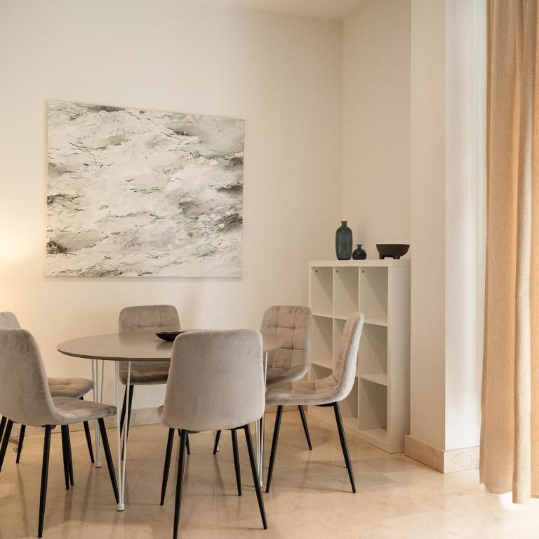 Echegaray en Madrid - Three-Bedroom Apartment - 3