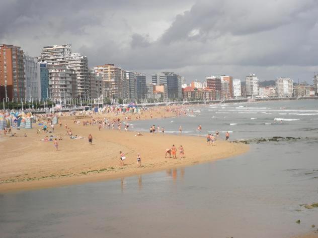 Apartamento con encanto y vistas en playa San Lorenzo - Apartamento con vistas al mar - 22