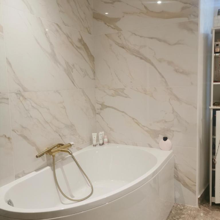 L'ecrin des tomettes - Appartement 3 Chambres - 4