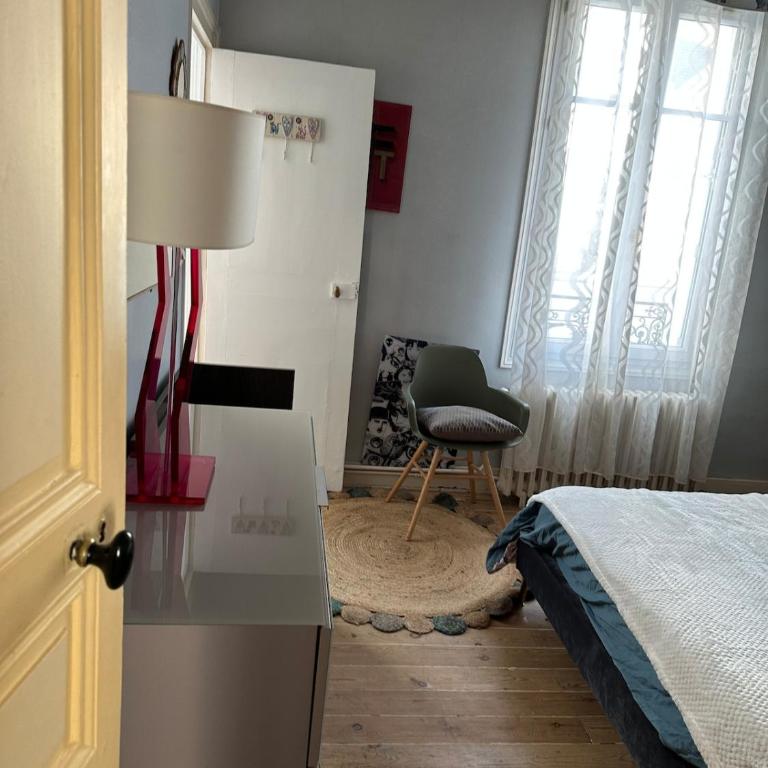 Bed and birds - Villa - 2