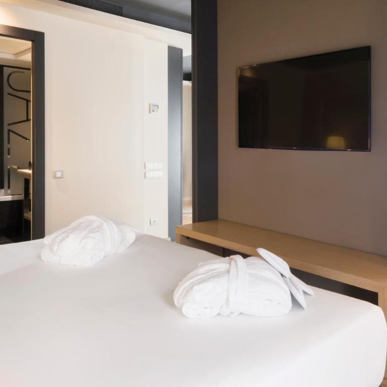 Hotel Jazz - Deluxe Family Room - 3