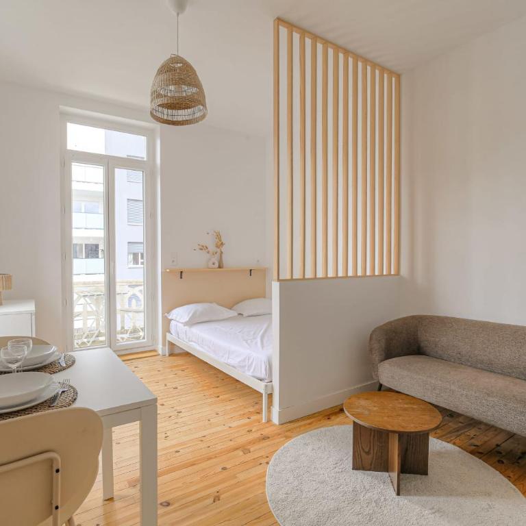 Design et Cosy à 10 mins métro Gratte-Ciel - Appartement - 3