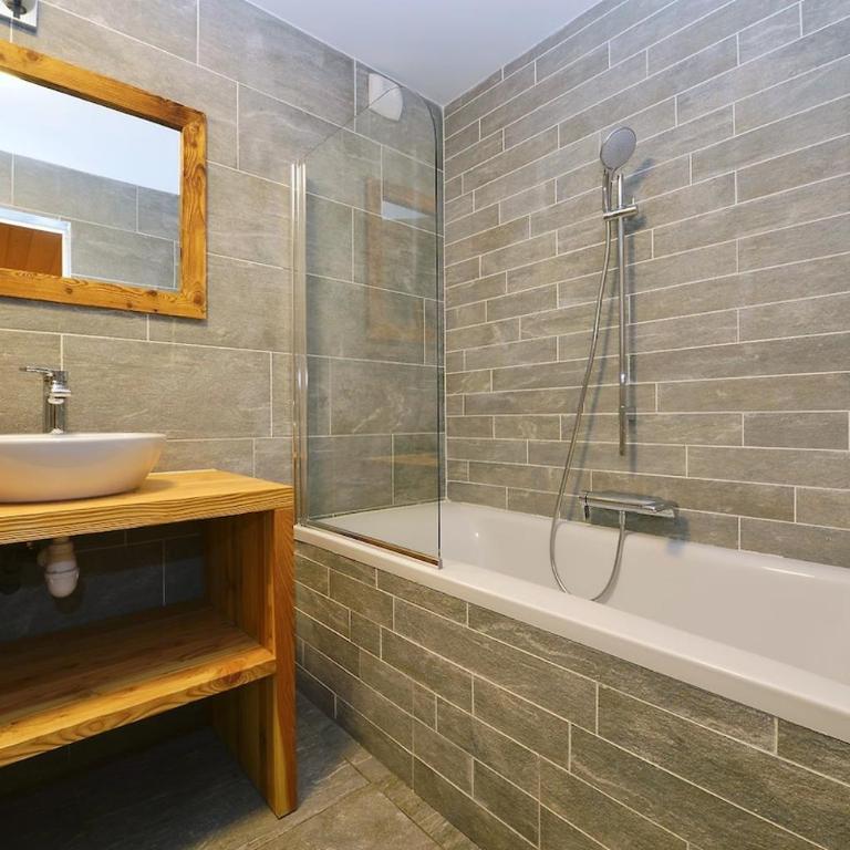 TETRAS Chalet de prestige, 12 personnes , Pieds des pistes - Chalet - 32