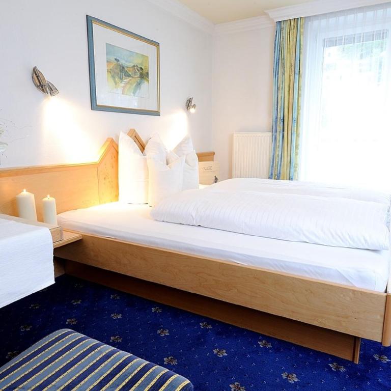 Hotel Garni Valülla - Doppelzimmer - 4