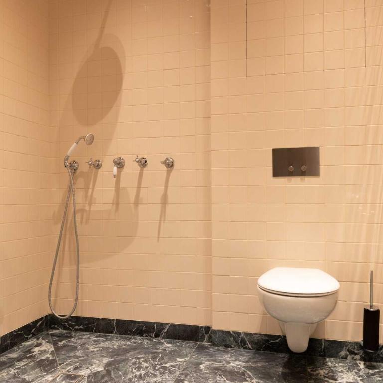 Hotel Palais Bourbon - Chambre Double Standard – Rez-de-Chaussée - 11