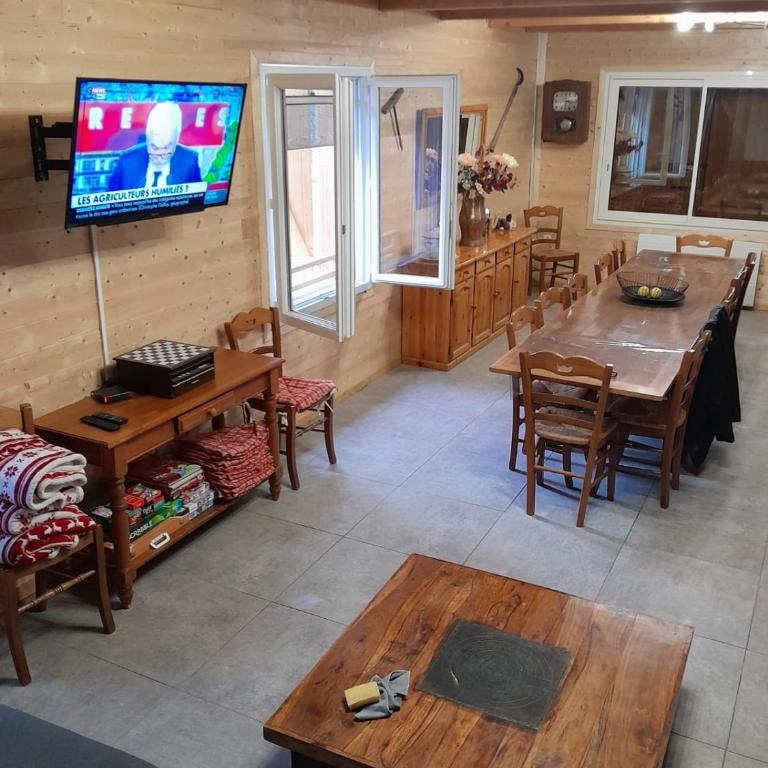 Chalet familial 6 chambres 250m2 - Chalet - 48