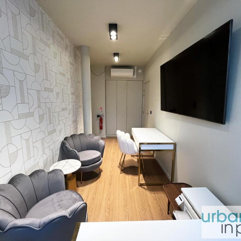 UrbanFlat 124 - Spacious Home in the Heart of Paris - Apartment - 43
