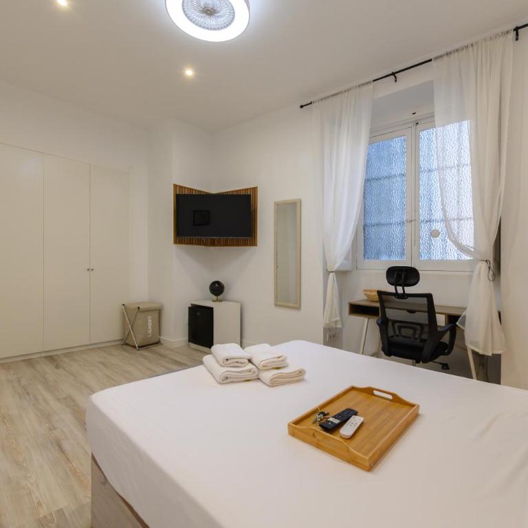 Barcelona habitación con comodidad y zonas compartidas Gran Vía-Madrid T emporal SBE1013 - Double Room with Balcony - 9