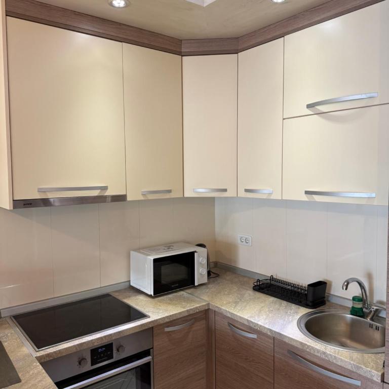 Apartment Seaview Budva - Apartman sa Pogledom na More - 12