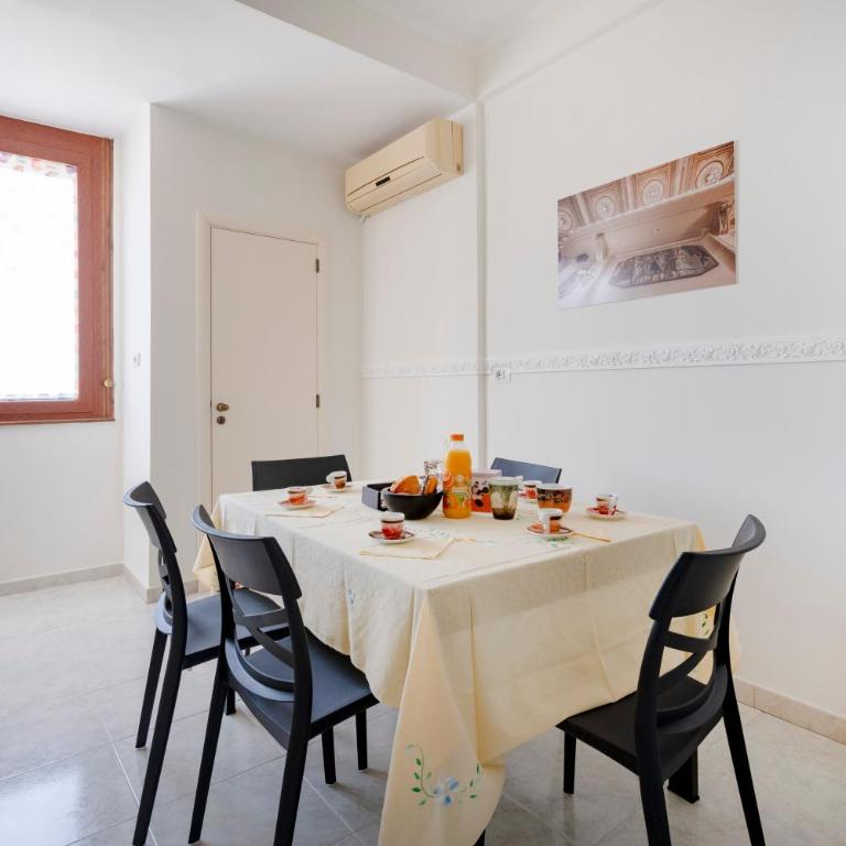 GuestHost - Dimora Dall'Alto - Appartamento con 2 Camere da Letto - 11