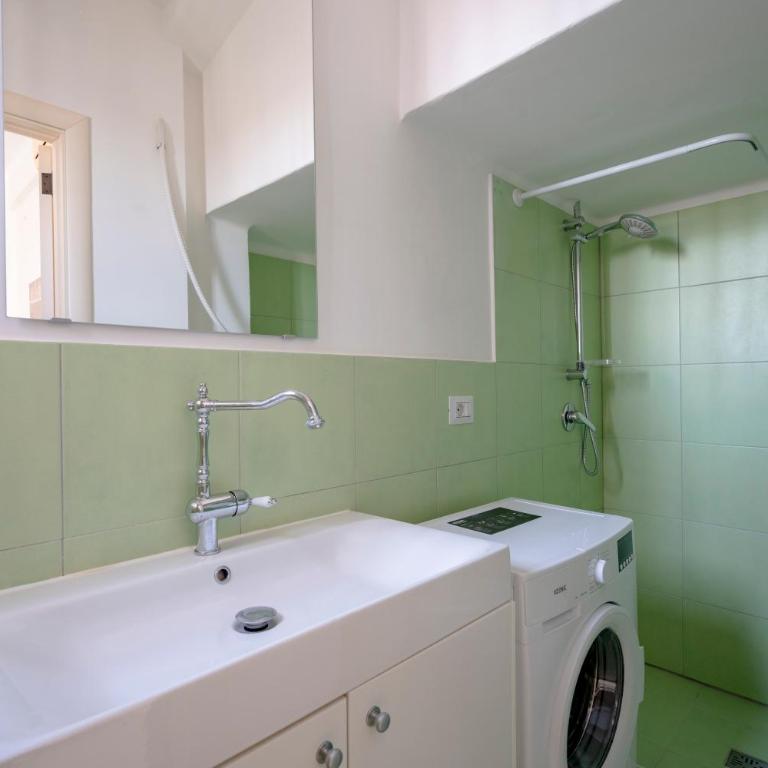 GuestHost - Dimora Dall'Alto - Appartamento con 2 Camere da Letto - 22