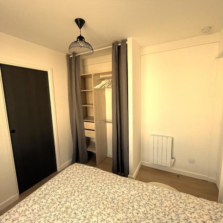 2 pièces Cosy avec parking privé - Appartement 1 Chambre - 5