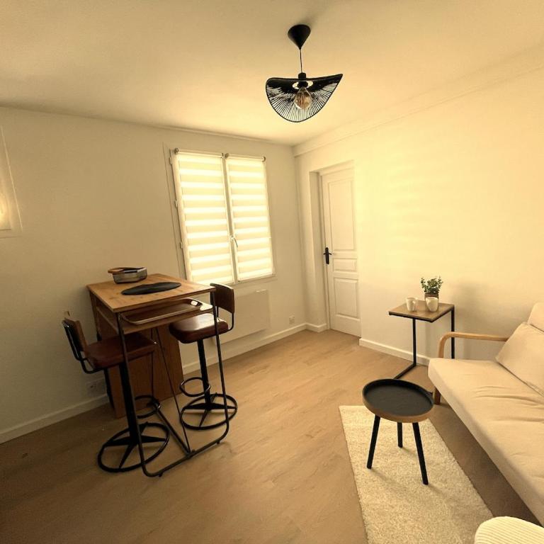2 pièces Cosy avec parking privé - Appartement 1 Chambre - 7