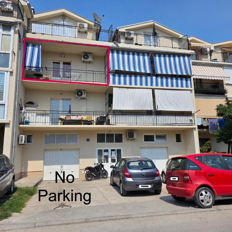 Humble apartment - Apartman sa 2 Spavaće Sobe - 21