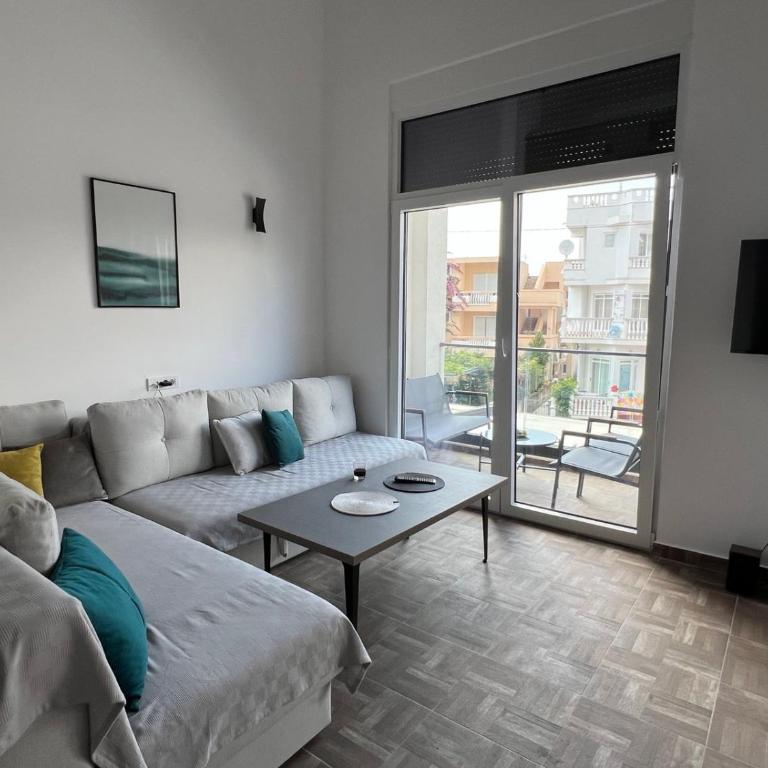 Hedonist - One-Bedroom Apartment - 4