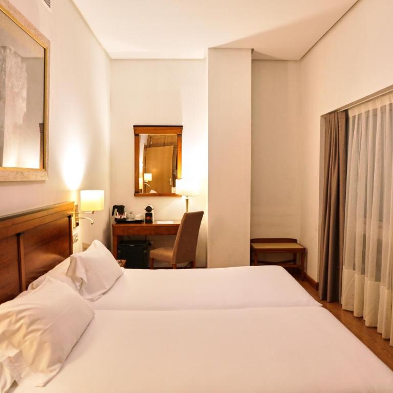 Hotel Bécquer - Habitación Doble Clásica - 4