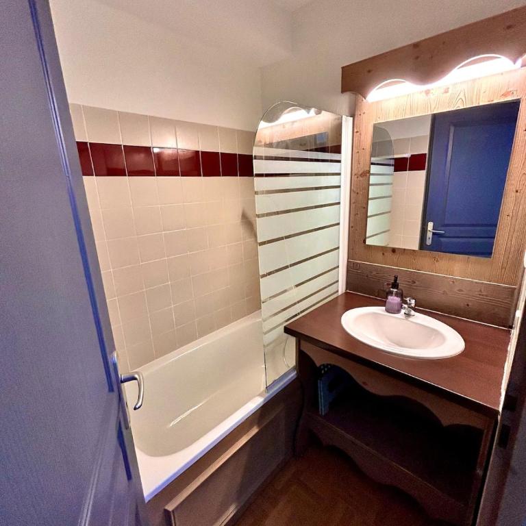 Bel Appartement 6 personnes au pied des pistes - Appartamento - 9