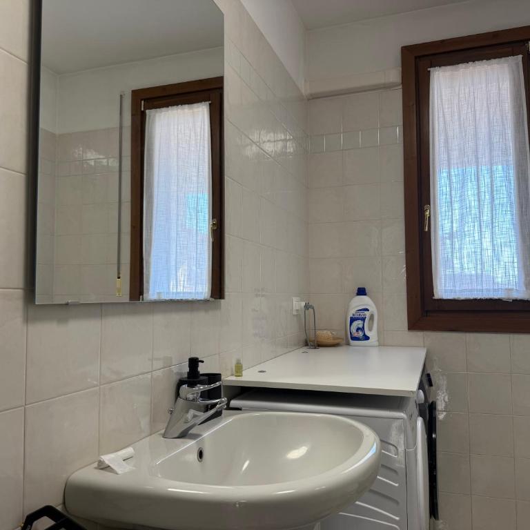 Girasole Guest House - Two-Bedroom Apartment - 21