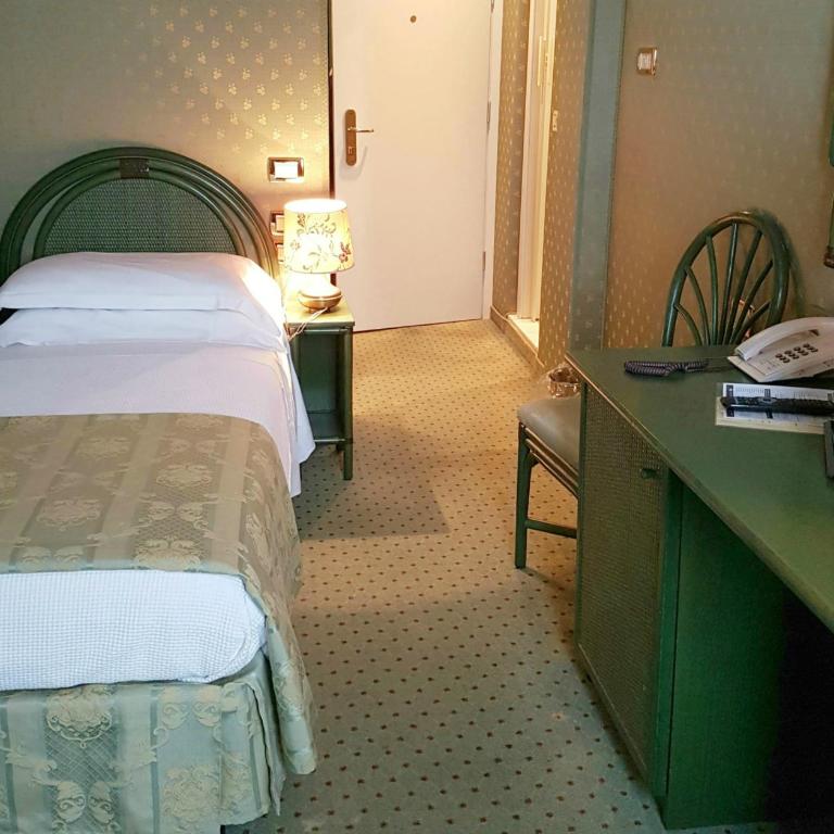 Hotel Biasutti - Camera Singola Economy - 4