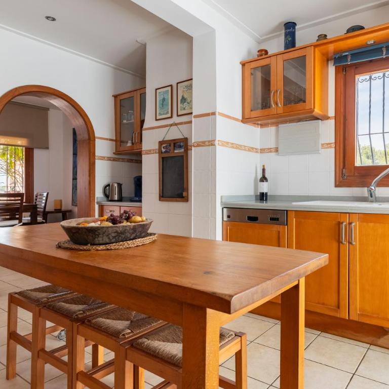 Villa Sandro by Abahana Villas - Villa - 12
