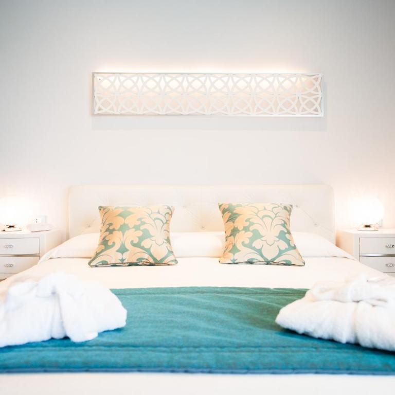 Hotel Carlton - Suite King con Vasca Idromassaggio - 13