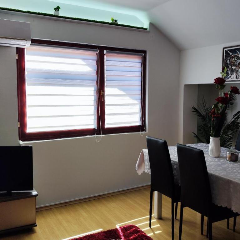JetNest - Two-Bedroom Apartment - 17