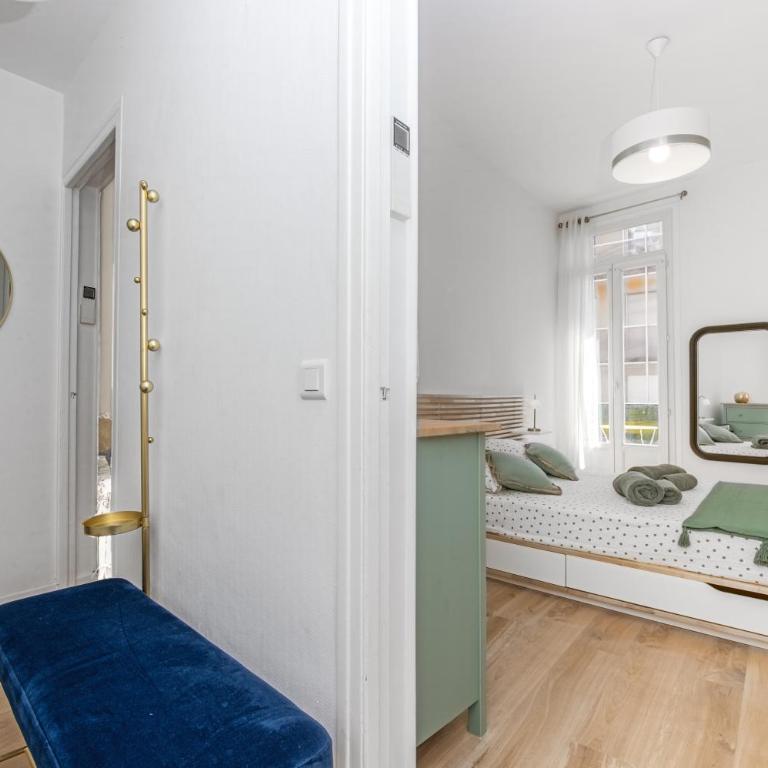 AV DE FRANCE - Agréable 3 pièces - Frontière Monaco à 30 mètres - Appartement 2 Chambres - 11