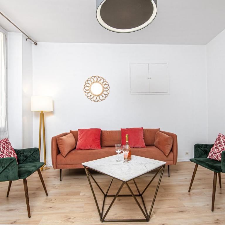 AV DE FRANCE - Agréable 3 pièces - Frontière Monaco à 30 mètres - Appartement 2 Chambres - 4