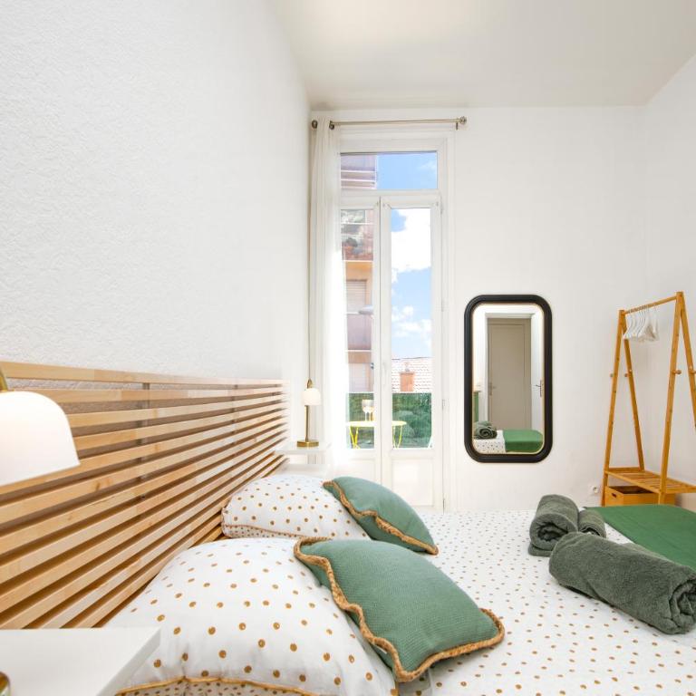 AV DE FRANCE - Agréable 3 pièces - Frontière Monaco à 30 mètres - Appartement 2 Chambres - 24