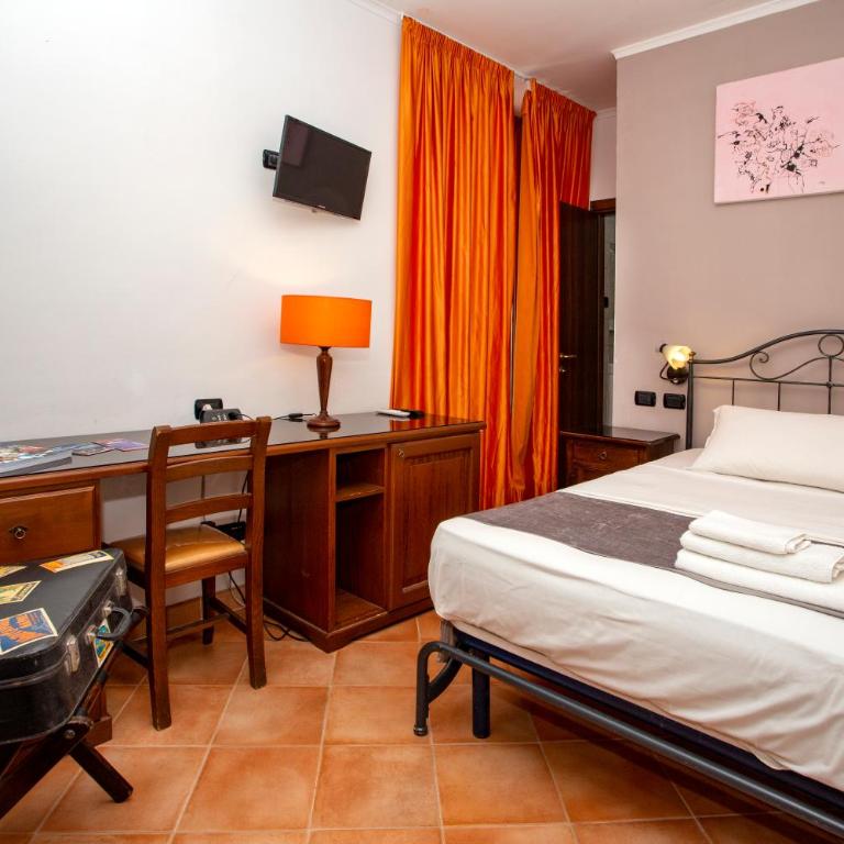 Hotel Neapolis - Camera Matrimoniale/Doppia con Letti Singoli - 3