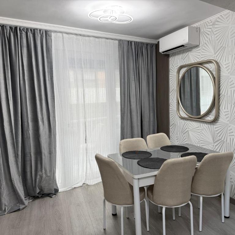 Luxury Flat-Downtown Alicante - One-Bedroom Apartment - 3