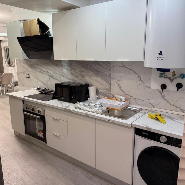 Luxury Flat-Downtown Alicante - One-Bedroom Apartment - 4