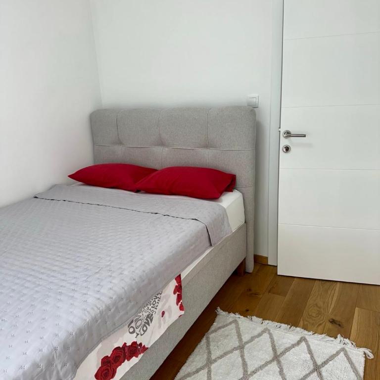 VIP House 4 - Apartman sa 2 Spavaće Sobe - 2