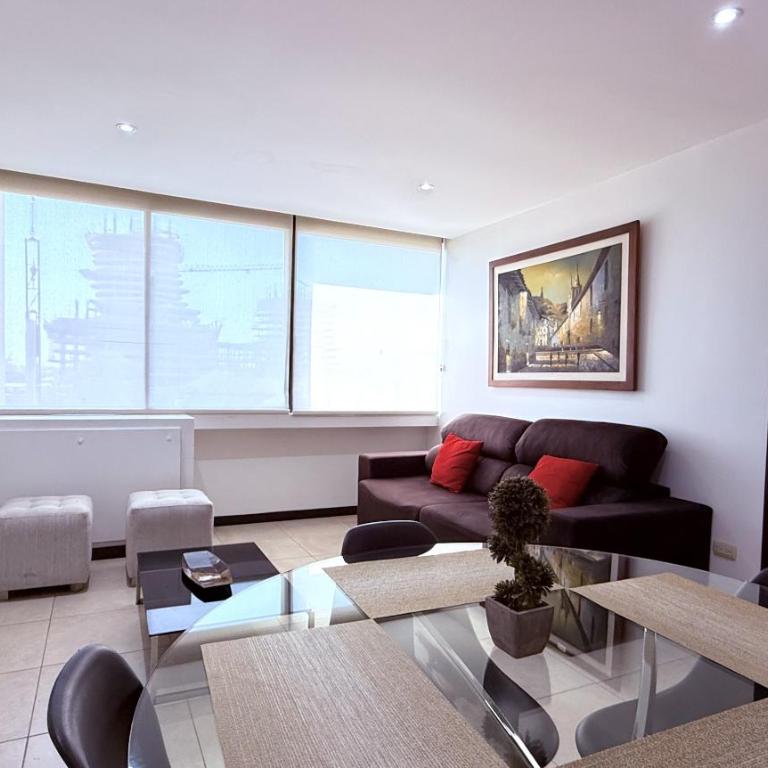 Bellini 3, Puerto Santa Ana, Suite Ejecutiva con vista, lavadora, secadora, wiffi - Apartamento de 1 dormitorio - 2