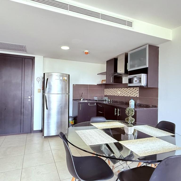 Bellini 3, Puerto Santa Ana, Suite Ejecutiva con vista, lavadora, secadora, wiffi - Apartamento de 1 dormitorio - 22