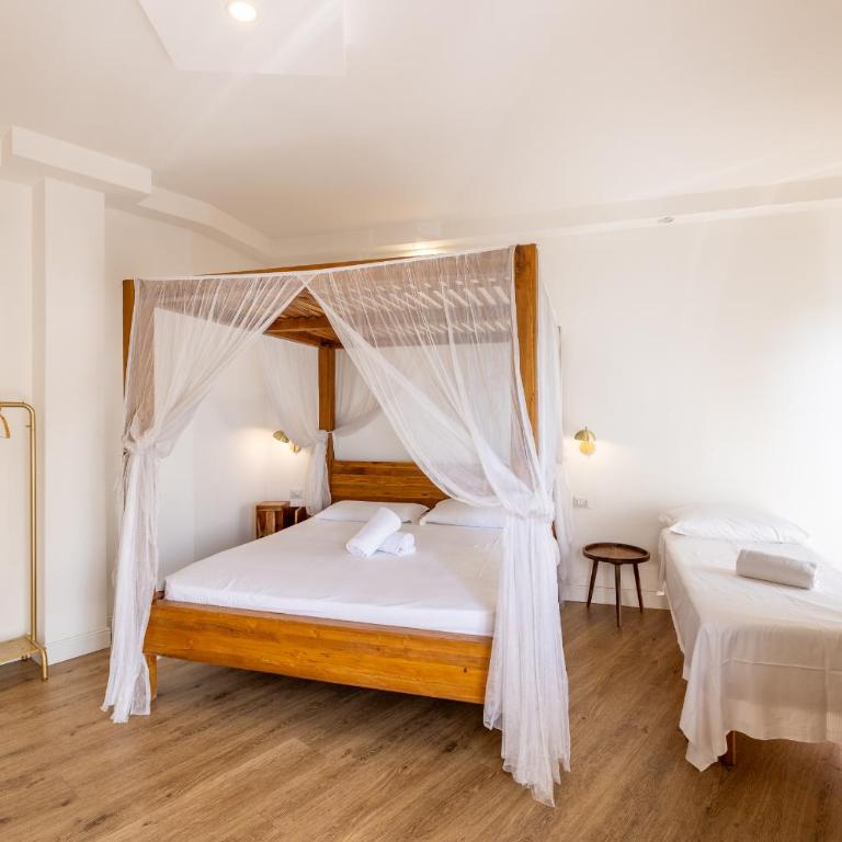 Domino Hotel - Chambre Triple Deluxe - 4