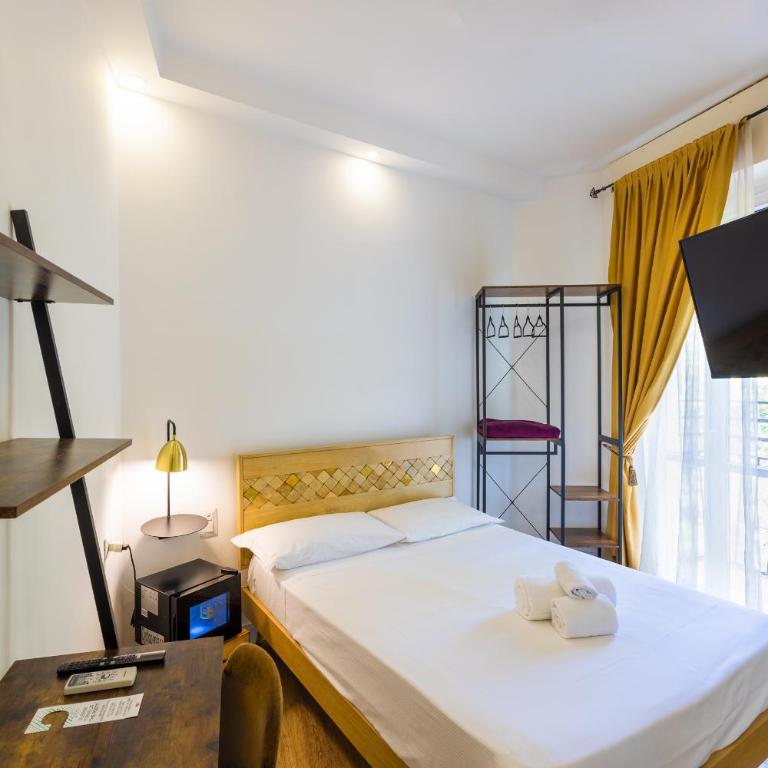 Domino Hotel - Grande Chambre Simple - 4