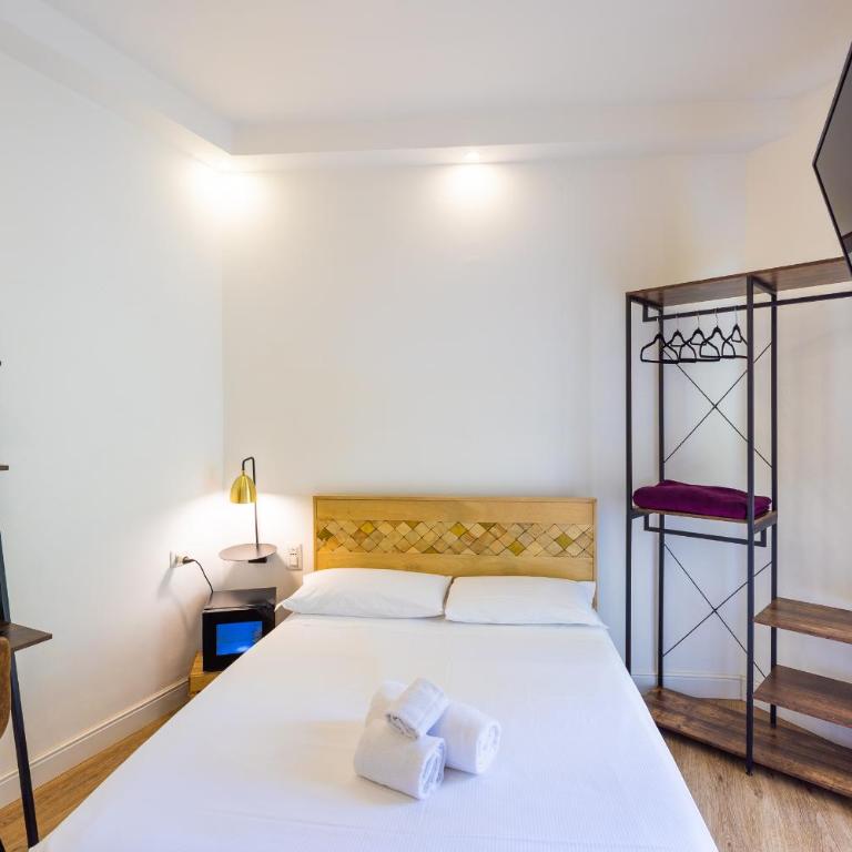 Domino Hotel - Grande Chambre Simple - 1