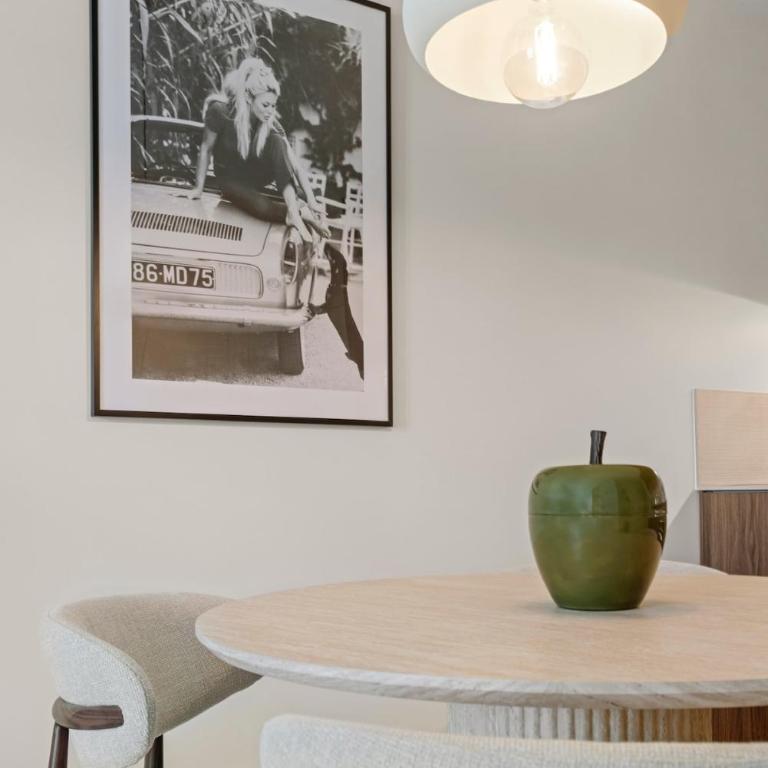 Beautiful suite - center of St Tropez - Maison Lérins - Apartamento de 1 dormitorio - 13