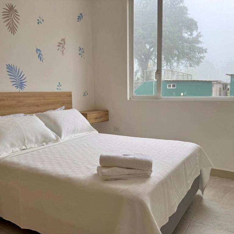 Forest 15 minutes from Manta! Beach nearby - Apartment - 3