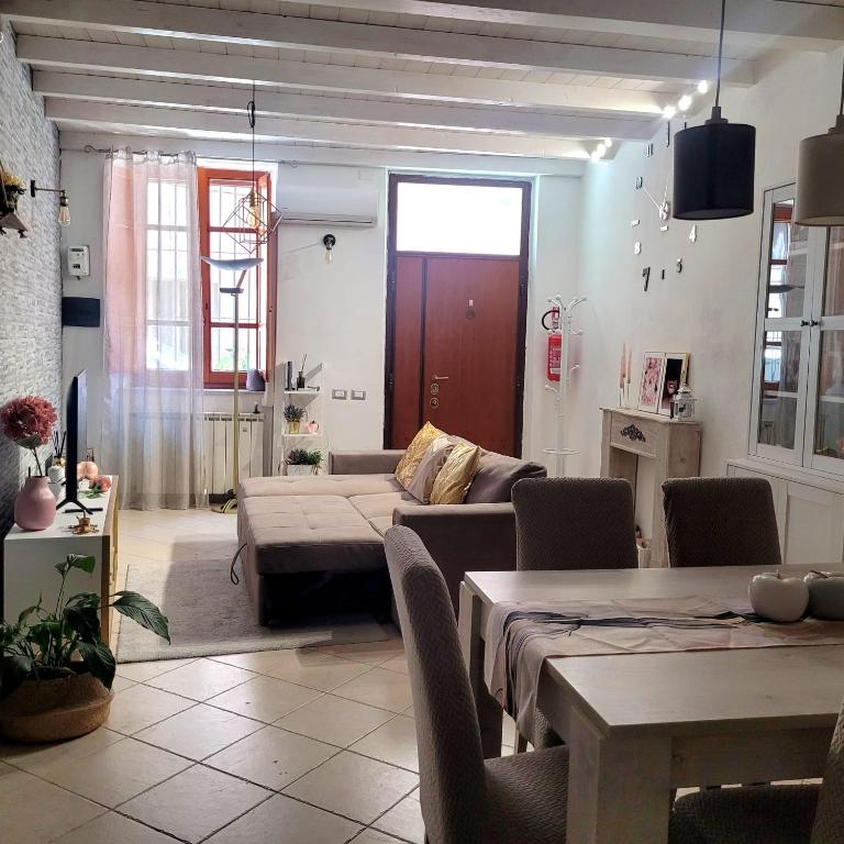 Cagliari Charme - Appartamento con 2 Camere da Letto - 3